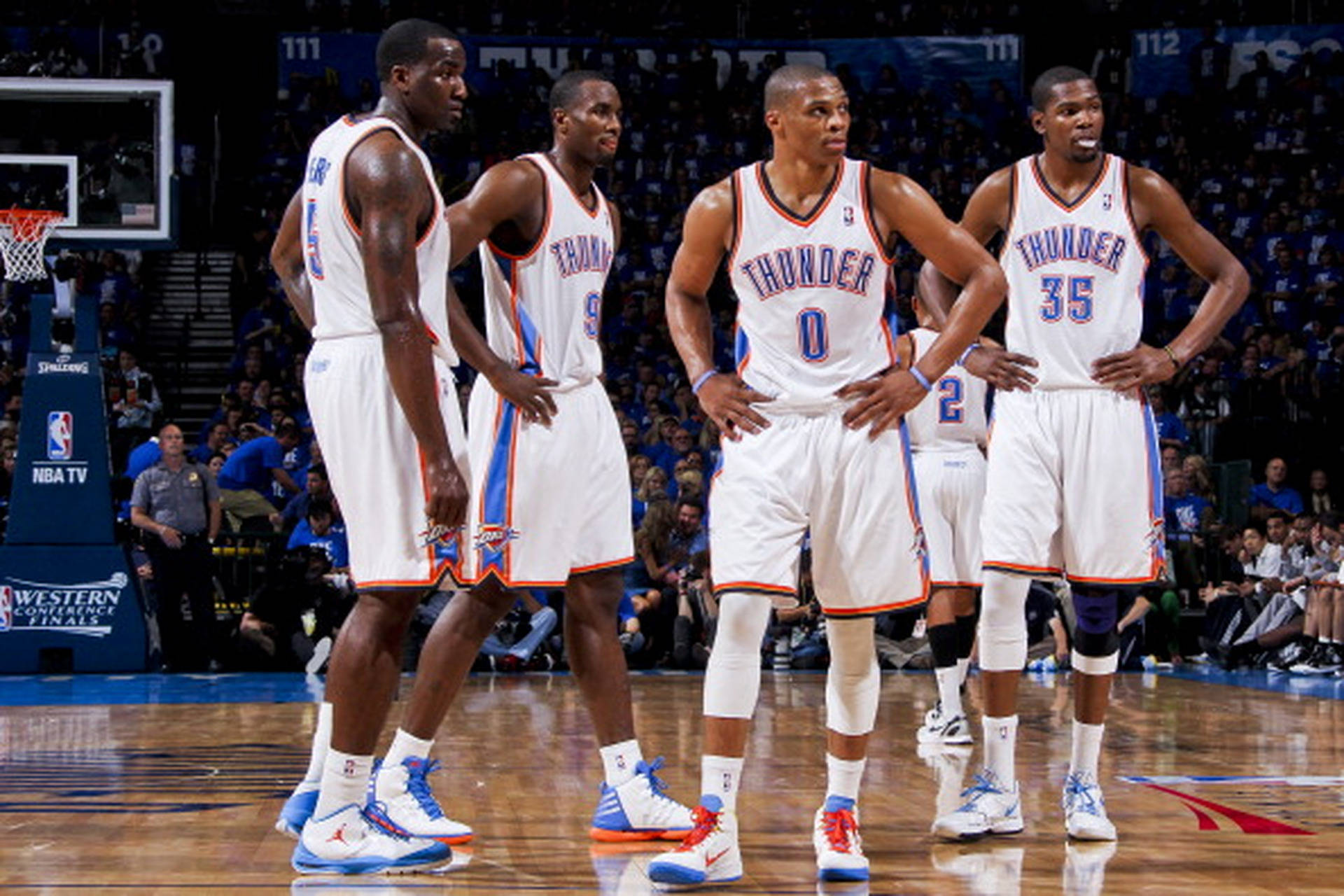 黑白直播网-热门球队相互碰撞，场面火爆非凡的简单介绍