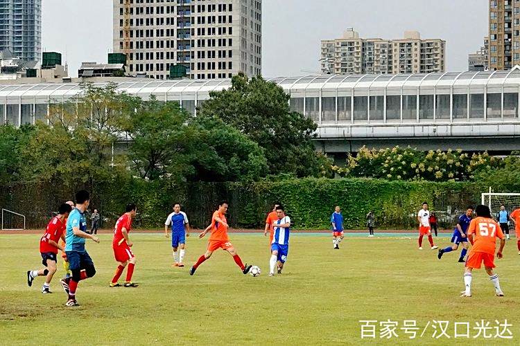 黑白直播在线观看nba-汉口建功帮球队取胜，晋级下一轮的简单介绍
