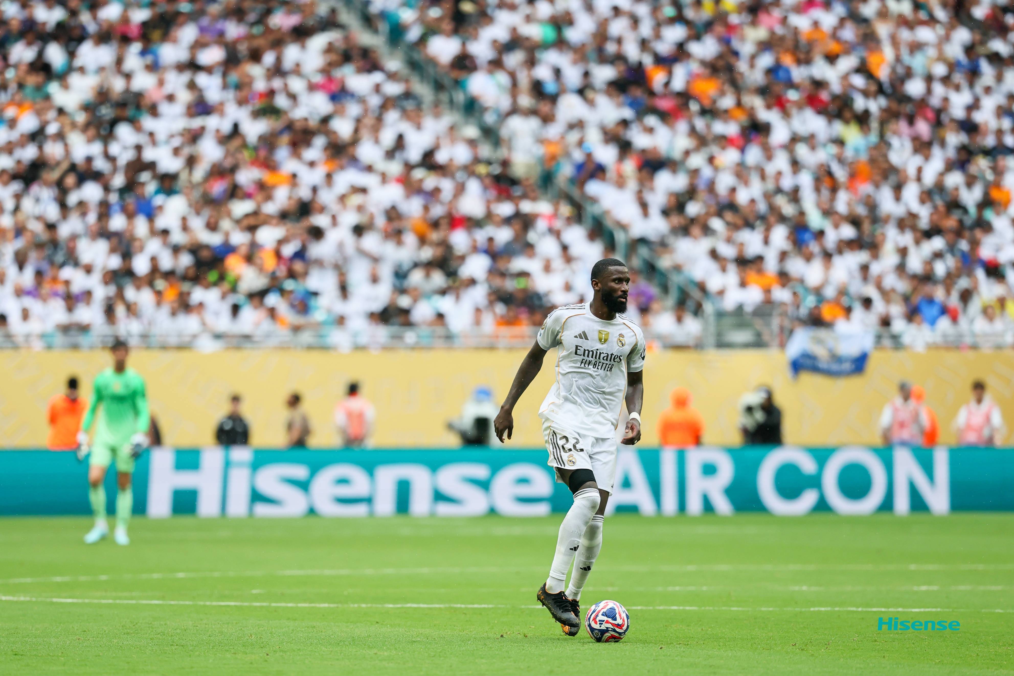 关于AC米兰绝杀尤文，姆巴佩世界波破门美洲杯的信息