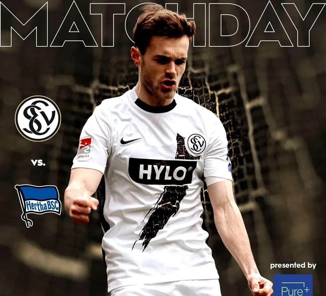 柏林赫塔主场输给汉堡,连败形势依然严峻 柏林赫塔主场输给汉堡,连败形势依然严峻