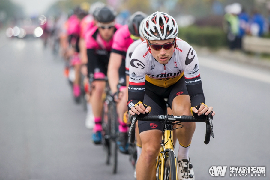 黑白直播体育-关于马赛客场逆袭，小组出线形势良好的信息