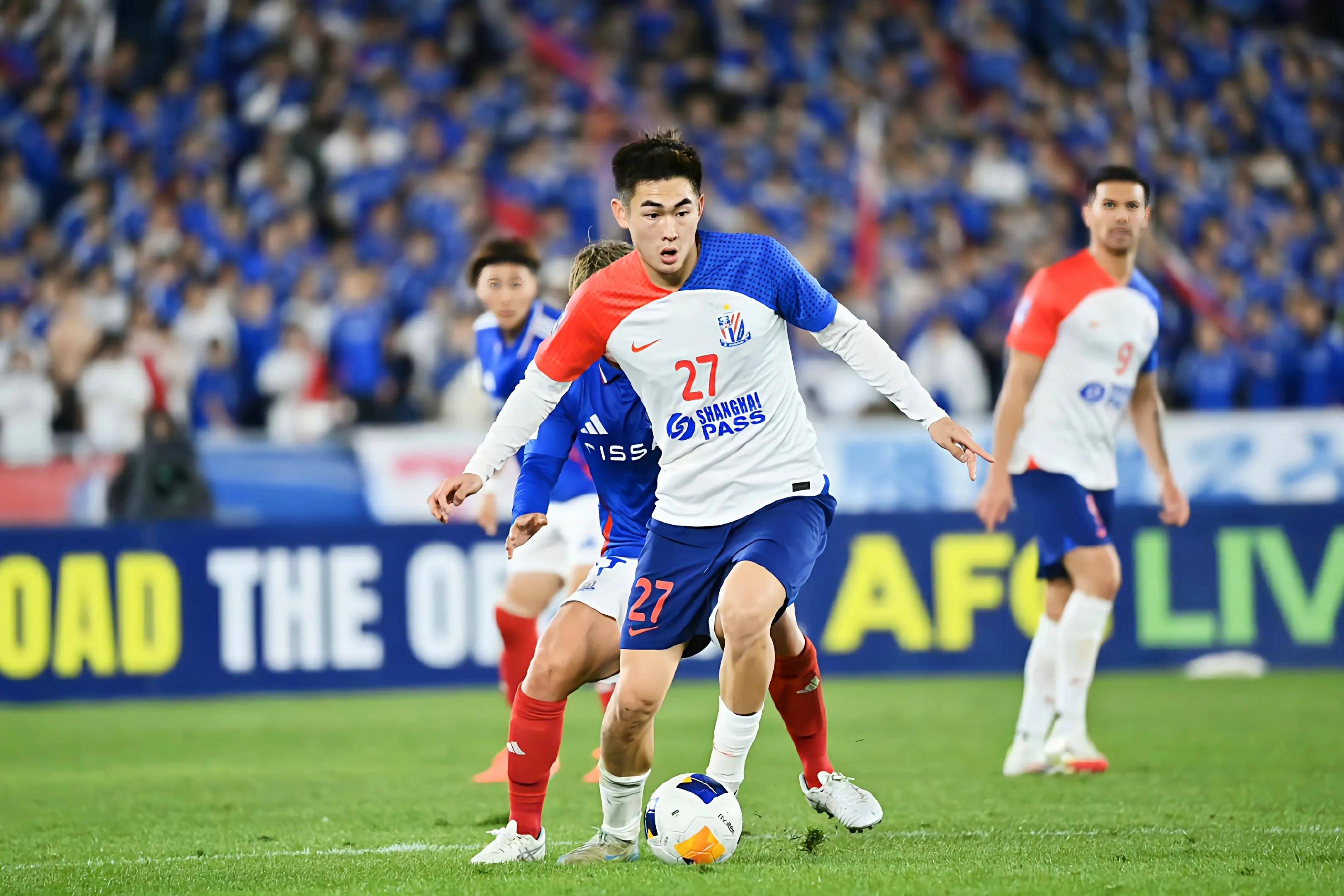 黑白直播在线观看nba-申花主场扳平比分，稳健表现保持不败势头的简单介绍