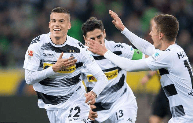 关于美因茨客场擒帕德博恩,总决赛首回合胜利的信息 关于美因茨客场擒帕德博恩,总决赛首回合胜利的信息