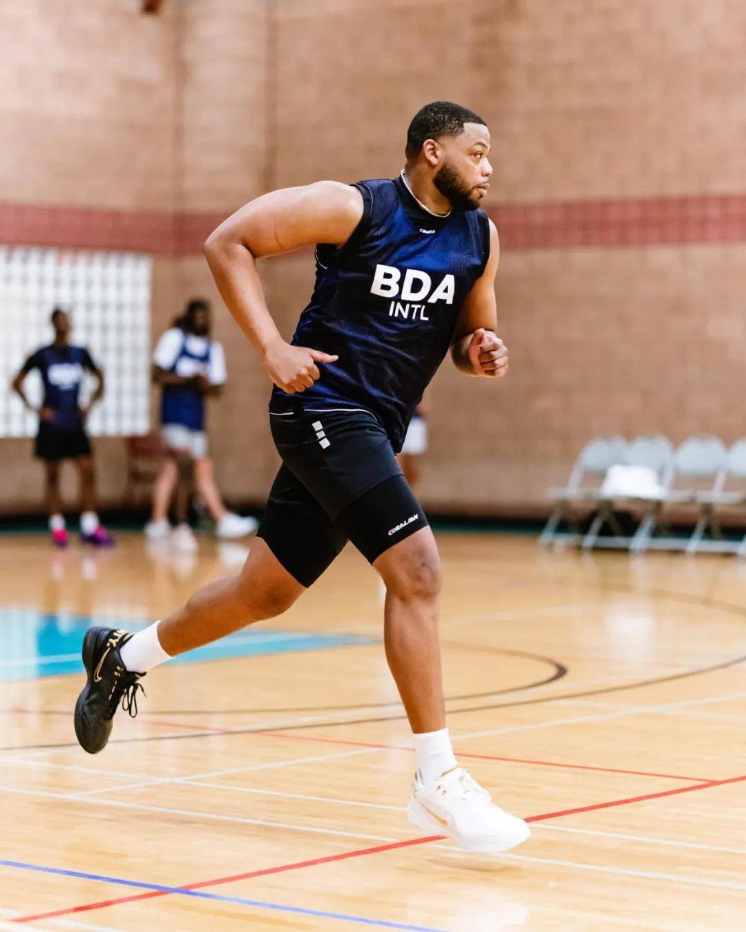 勇士逆转巴西男篮，加里纳利关键制胜的简单介绍