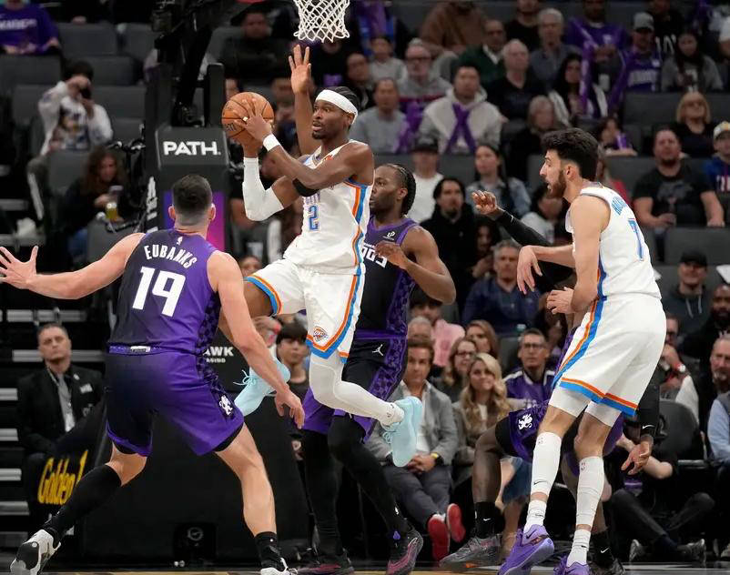 国王轻取雷霆，利拉德扛起全队