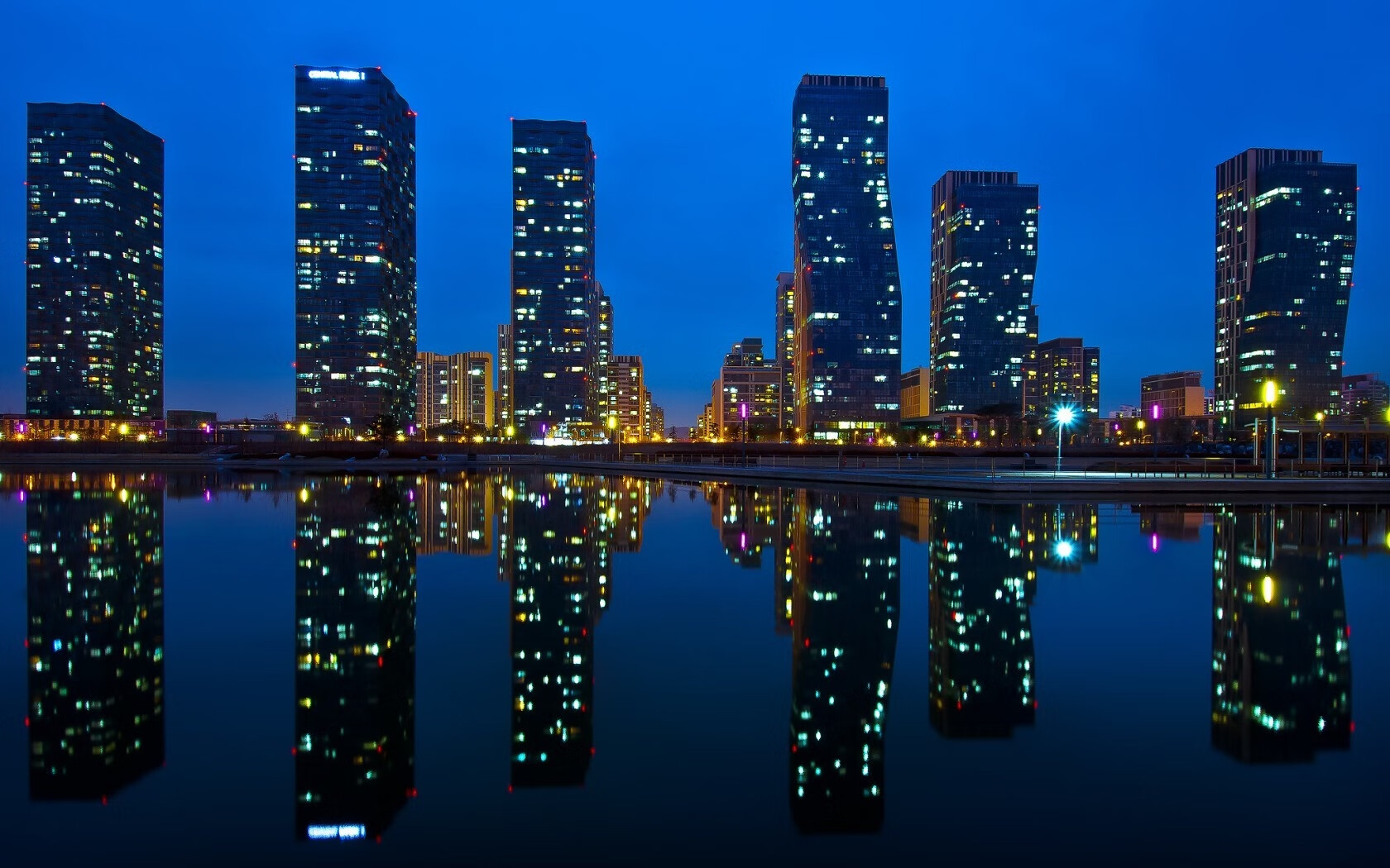 压哨绝杀！阿森纳险胜安哥拉，斯通斯无解表现铸就经典之战