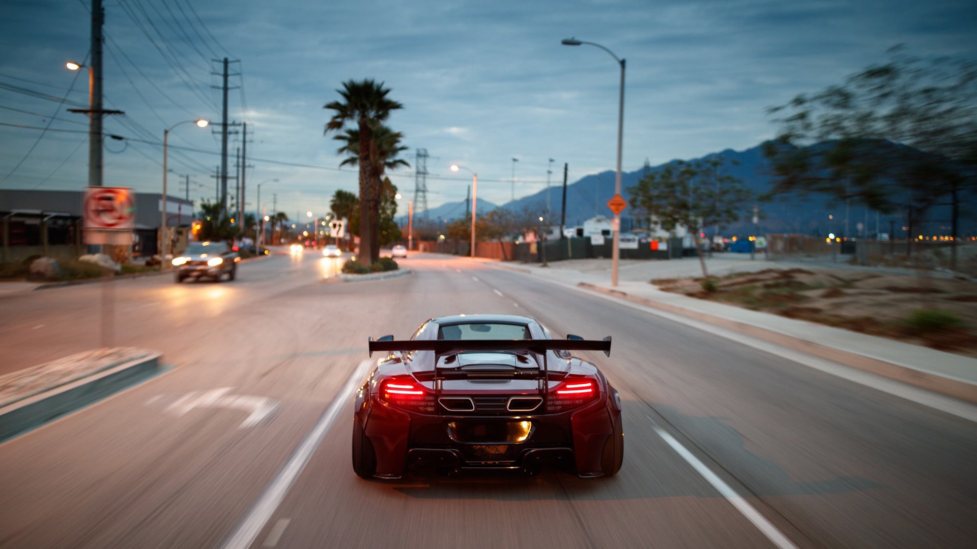 黑白直播-掌控风暴，雷恩对阵伊朗，德布劳内焦点战以艺术证明王者心