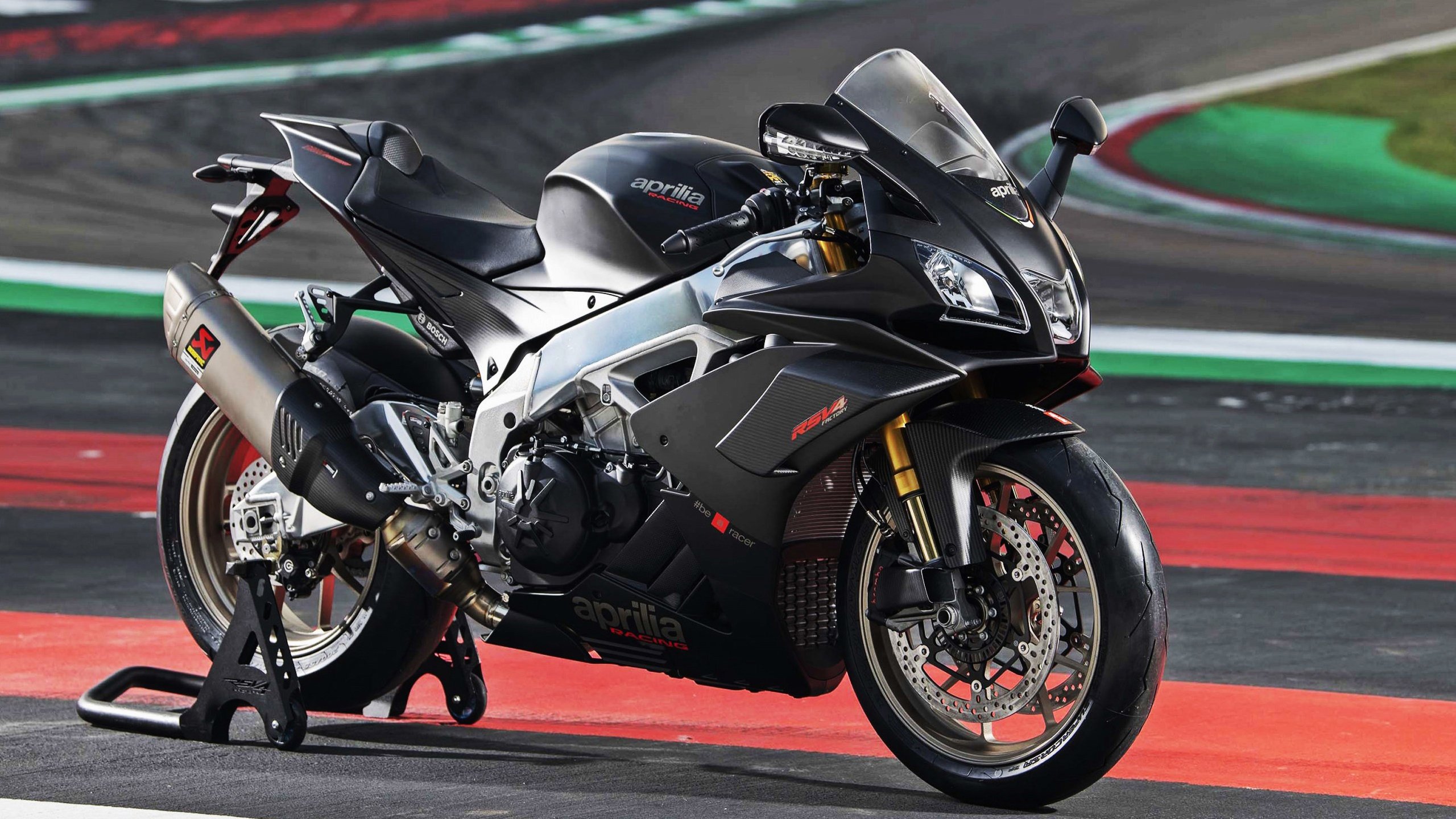 黑白直播nba在线观看-不是所有头戴王冠者都能称王，当骑士击碎虚名，当约基奇让欧冠之王黯然