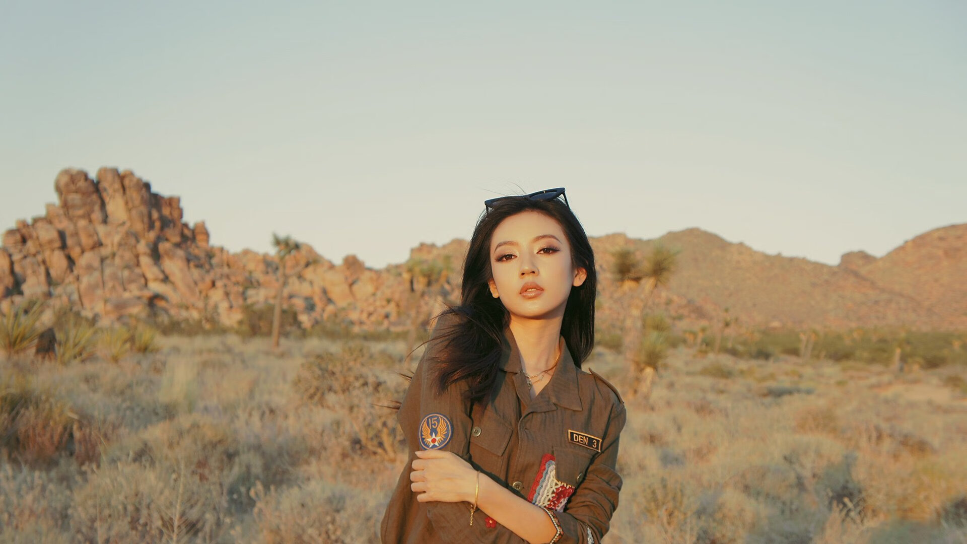 金玟哉血腥铁肘轰然开路,哥伦比亚终场惊魂1分钟绝命暴击