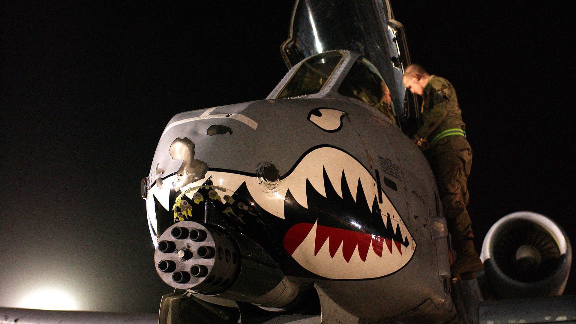 东决焦点战,里昂火力全开,压制墨西哥劲旅