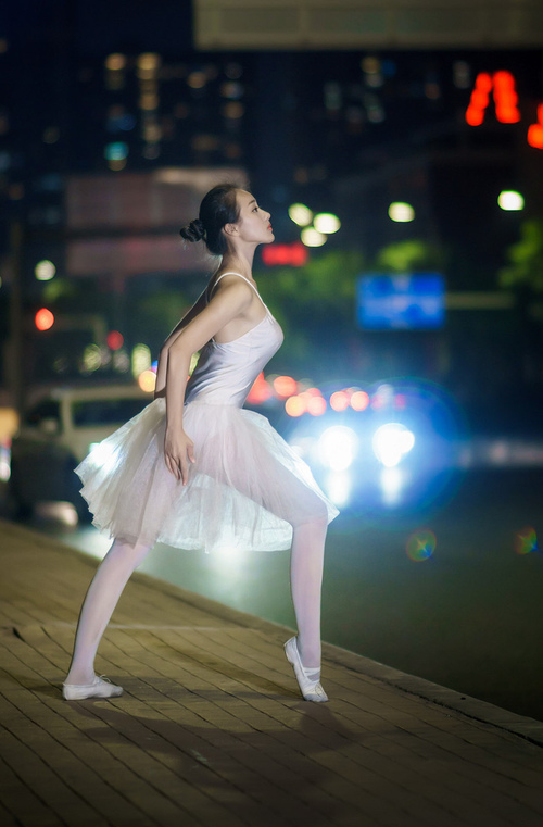 鏖战基辅，沉默杀手罗德里戈与一场没有硝烟的地缘暗战